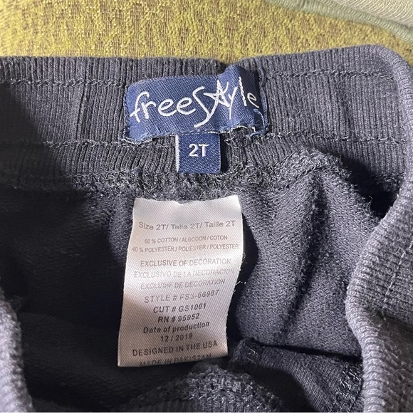 Kids’ Shorts Bundle: 2 Pairs (Size 2T and 3T) - Picture 4 of 4